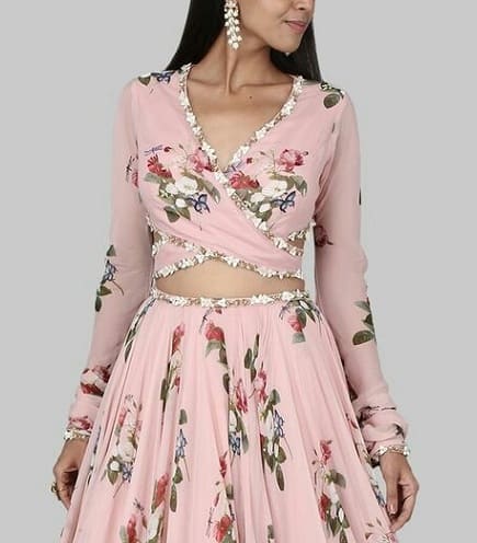 Floral Printed Wrap Σχέδιο μπλούζας