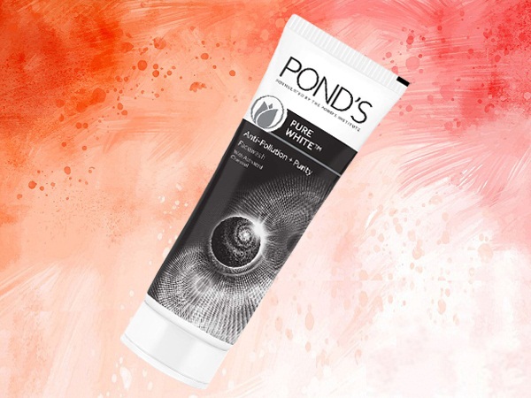 Πλύσιμο προσώπου Pond's Pure White Anti Pollution Charcoal