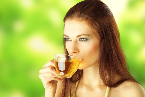 τα καλύτερα τρόφιμα που καίνε λίπος - πράσινο τσάι
