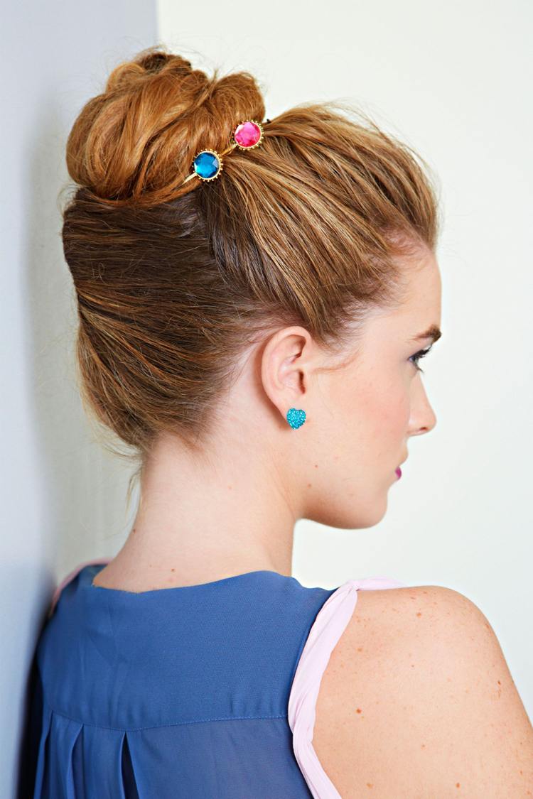 Updo high bun summer teenage hairstyle maiden hair accessories