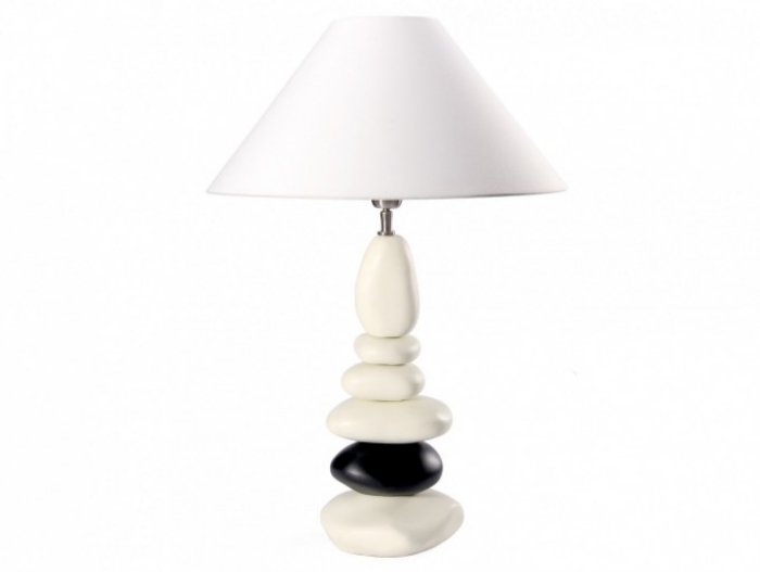 Design-bordslampa-Vogue-staplade-stenar-rundade-Zen-stil