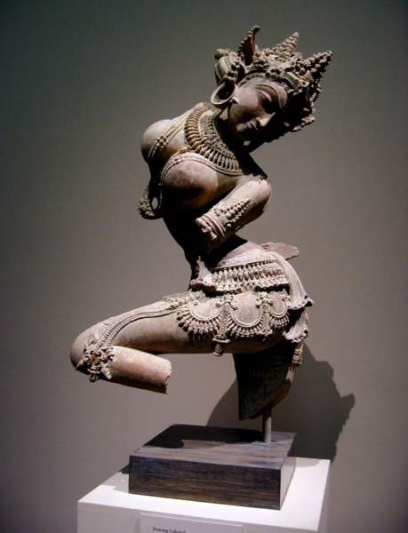 παλαιότερο άγαλμα στην Ινδία