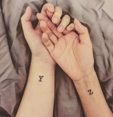 Y και Z Letter Couple Tattoo