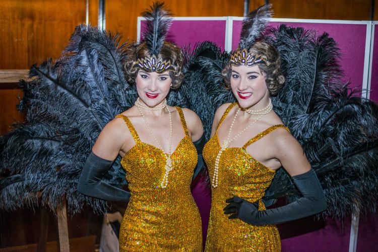 Mottoparty Black and Gold -outfitidéer för kvinnor och kostymer 20 -talet klär ut sig som dansare