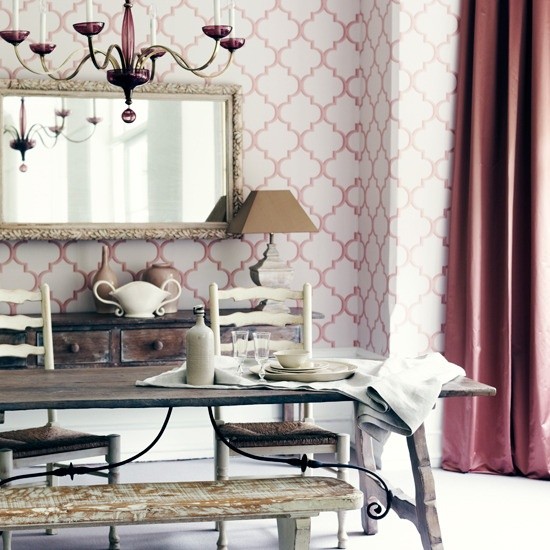 rosa nyanser matsal interiör i en rustik design
