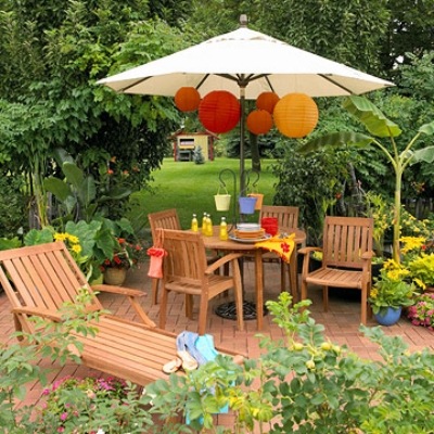idéer för utomhus trädgårdsmöbler design ett parasoll