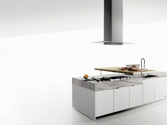 minimalistisk modern marmorbänk modell Duemilaotto