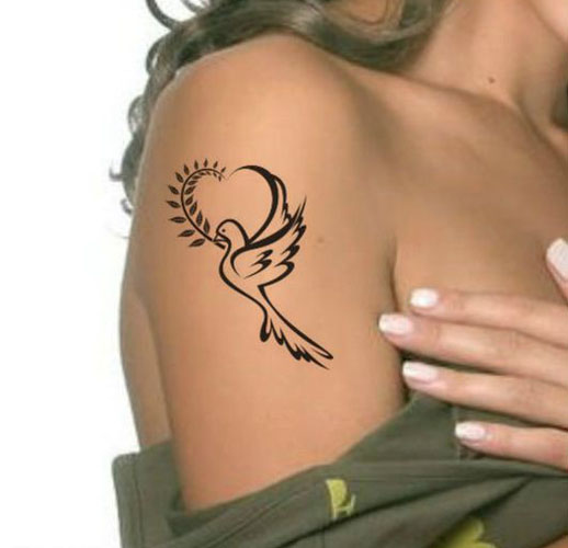Kauniit kyyhkynen tatuointimallit 6