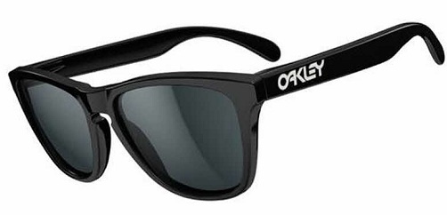 Oakley aurinkolasit