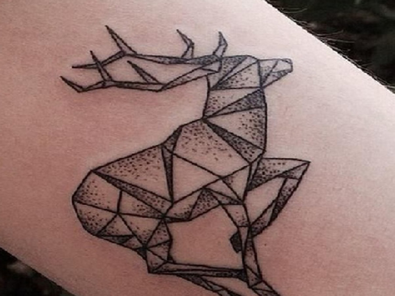 Geometriset tatuointimallit tekevät sinusta merkittävän