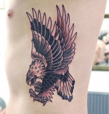 Flying Eagle Tattoo Designs για άνδρες