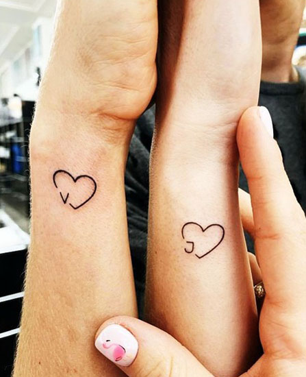 J Heart Tattoo pariskunnille