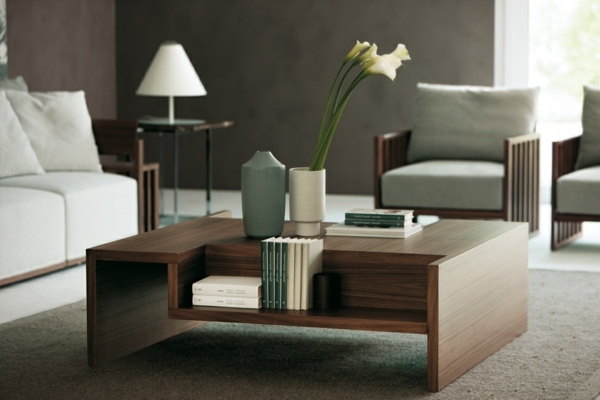 Soffbord bokhyllor design vaser