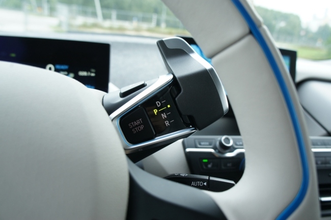 2014 BMW i3 test funktionell ratt display
