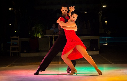 Modernin tanssin tyypit Latinalainen tanssi
