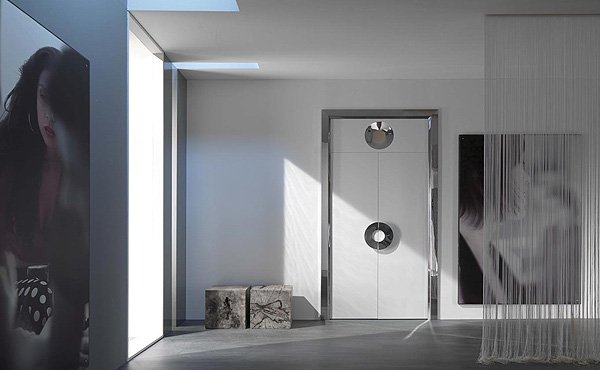 design dörrar vitt trä stål handtag modern Texarredo