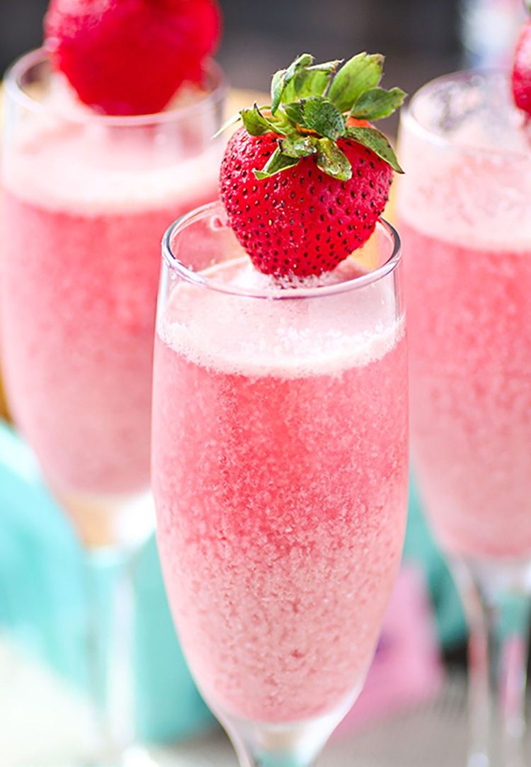 cocktailrecept vårmimosa jordgubbar
