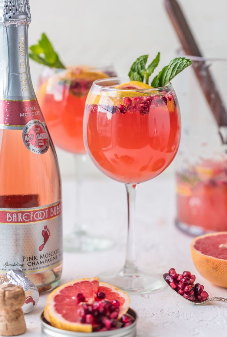 cocktailrecept vårgrapefrukt Bellini spritzer