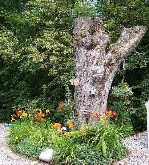 Deco -idéer trädstammselement i den inre trädgårdsdekorationen