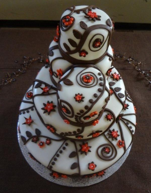 rikt dekorerad-tårta-bröllop-höst-ovan