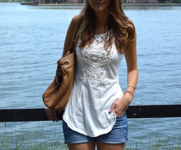shorts-vit-blus-strand-mode-blå