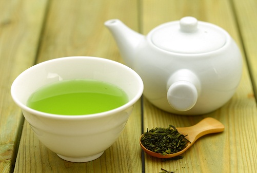 Πράσινο τσάι για τα μαύρα στίγματα