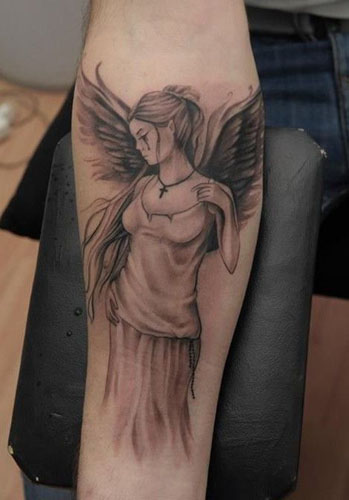 Όμορφα σχέδια τατουάζ Angel 10