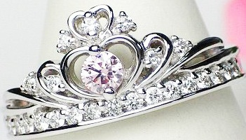Crown Designed Ring Diamond