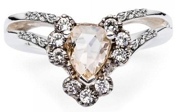 Ethnic Teardrop Design Ring Diamond