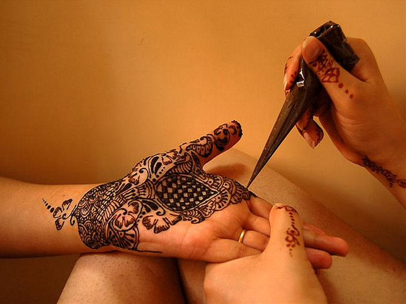 Rajasthani Mehndi -mallit parhailla kuvilla