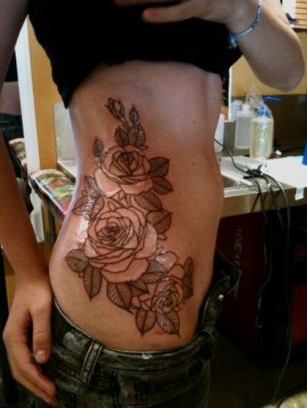 Μαύρο Shaded Rose Tattoo