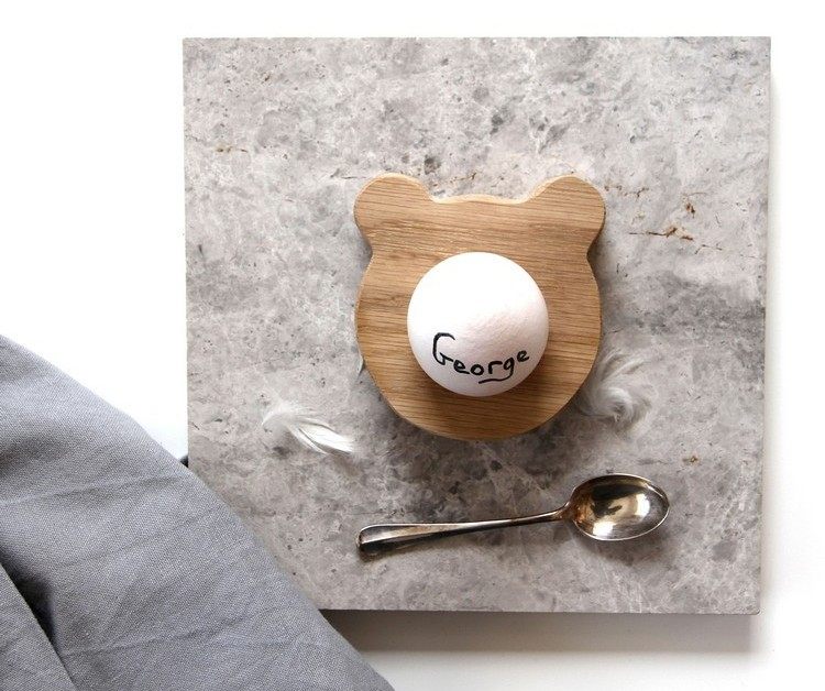 Ägg-kopp-design-påsk-bord-dekoration-ek-trä-björn-huvud-form