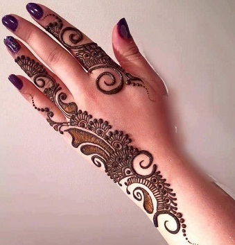 Αραβικά Back Hand Mehndi Design