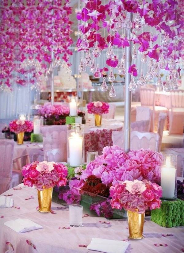rosa-lila-blommig-kombinationer-bord-dekoration