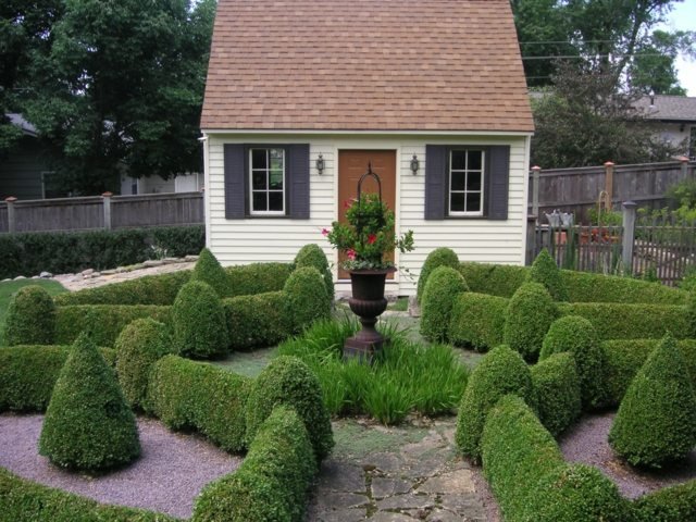 Trädgårdshäckar i engelsk stil labyrint