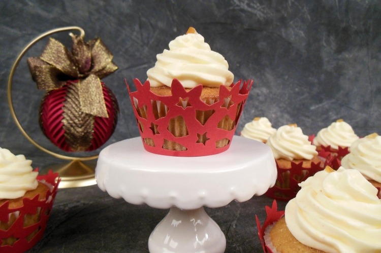 dekorativ-röd-muffins-muffin