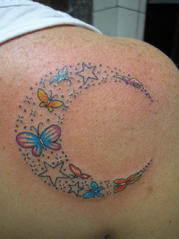 Butterfly Moon Tattoo Design olkapäällä