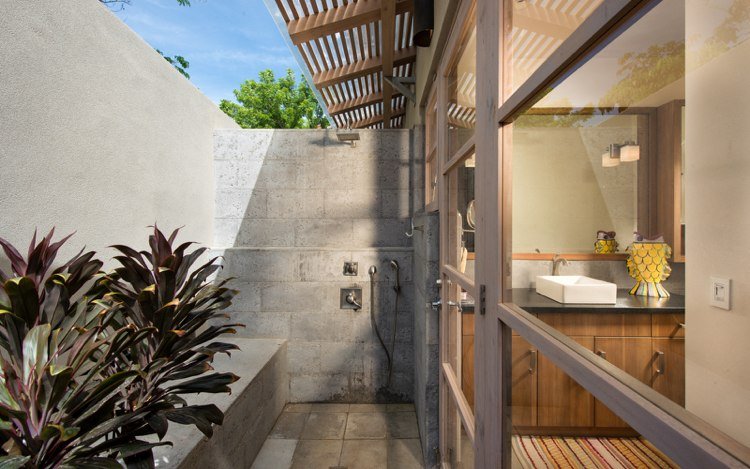 modern-design-trädgård-duschar-integritet-staket-murade