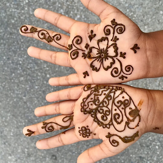 Söpö Mehndi Design lapsille