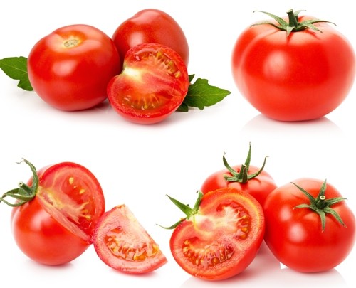 Raaka tomaatti