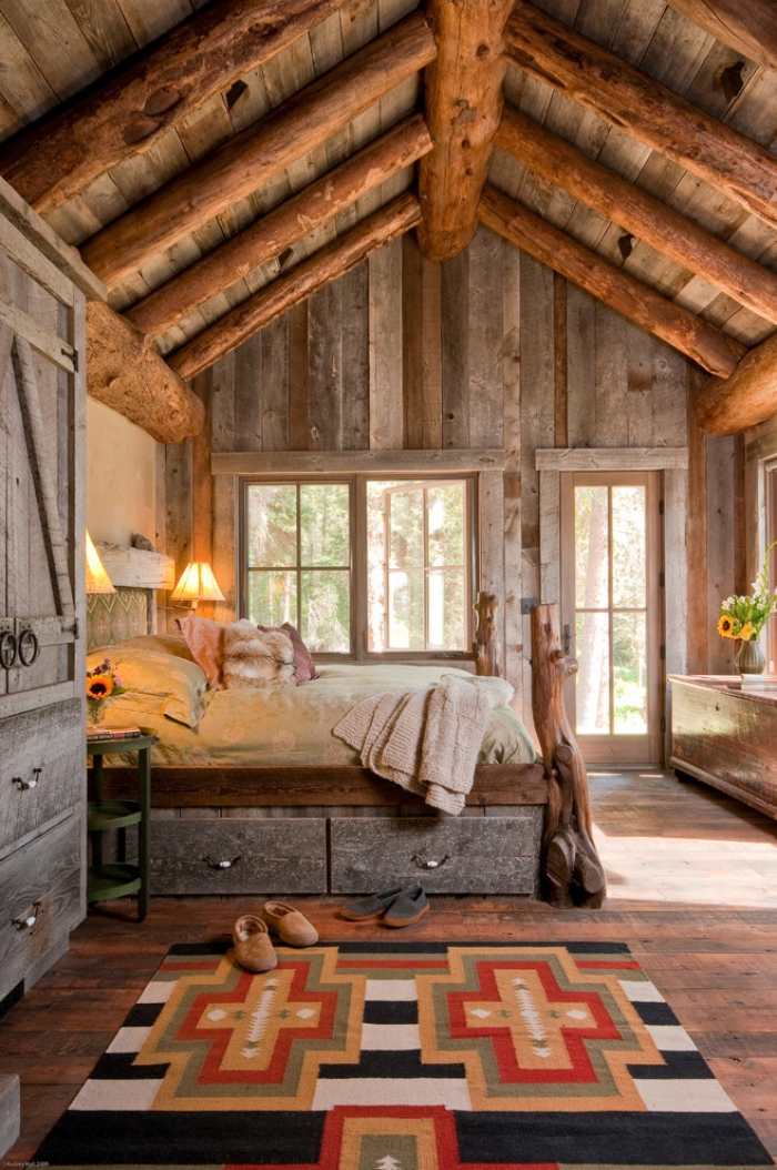 romantisk-sovrum-design-i-land-stil-matta-mönster-mysigt
