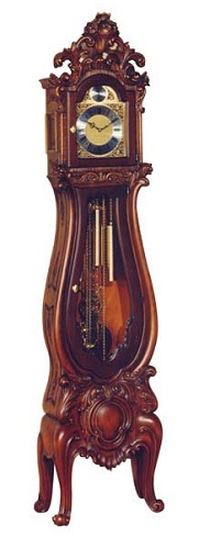 Barokkityylinen puinen isoisäkello