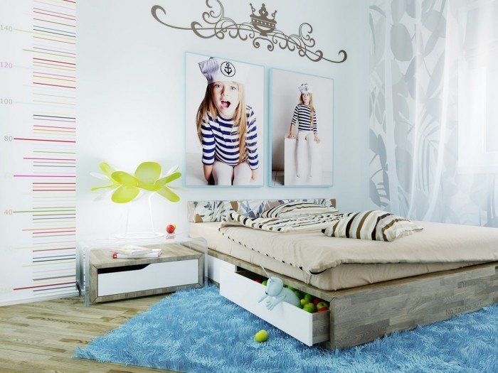Barnrum-stor-säng-träram-väggdekoration-bilder-blå-shaggy-matta