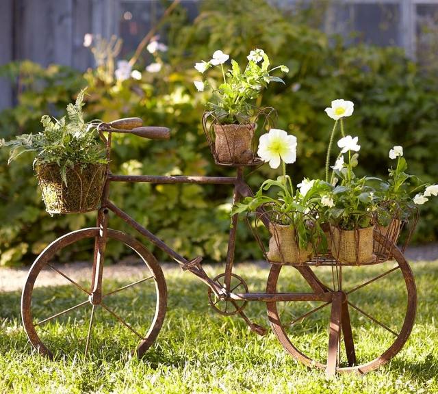 rostad cykel dekorera trädgård blomkrukor arrangemang