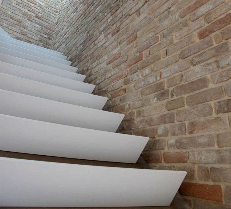 design vit trappa steg modern industriell vägg