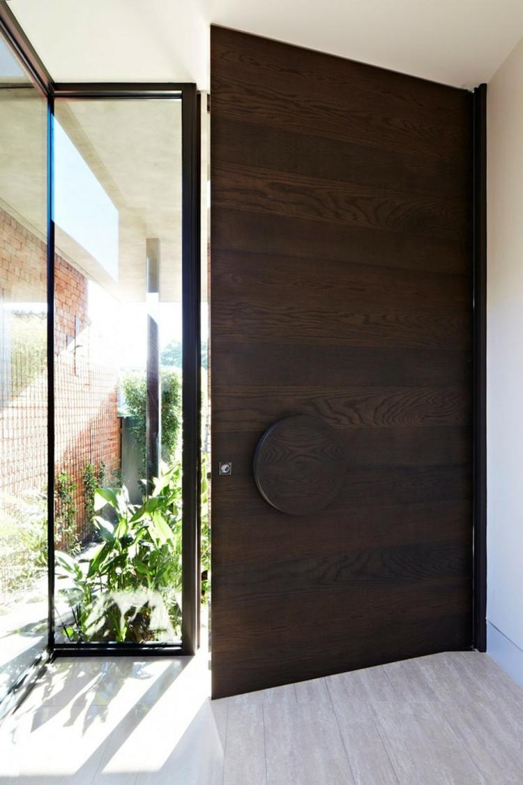 idé design dörr trä dörrhandtag rund fönster ingång