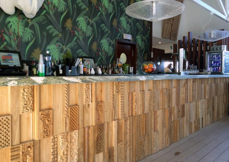 Väggpaneler av trä -3d-phoenix-carving-dekorativ-bar