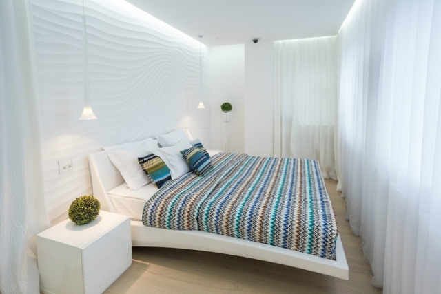 levande idéer i vita sovrum-3d-väggpaneler-led-belysning-tak
