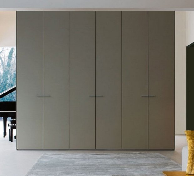 6-dörrars garderob med roterande dörrar billigt, praktiskt och elegant