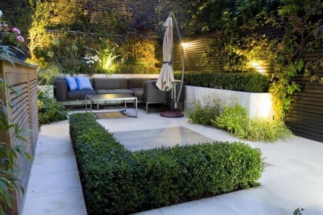 Moderna uteplatsidéer trädgård iögonfallande möbler terrass utomhusbelysning